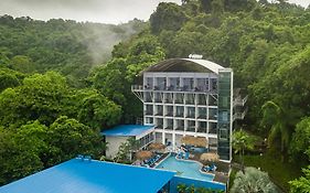 El Faro Beach Hotel